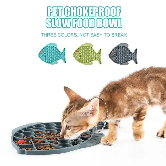 Silicone Lick Mat For Pet Dogs - Image 5